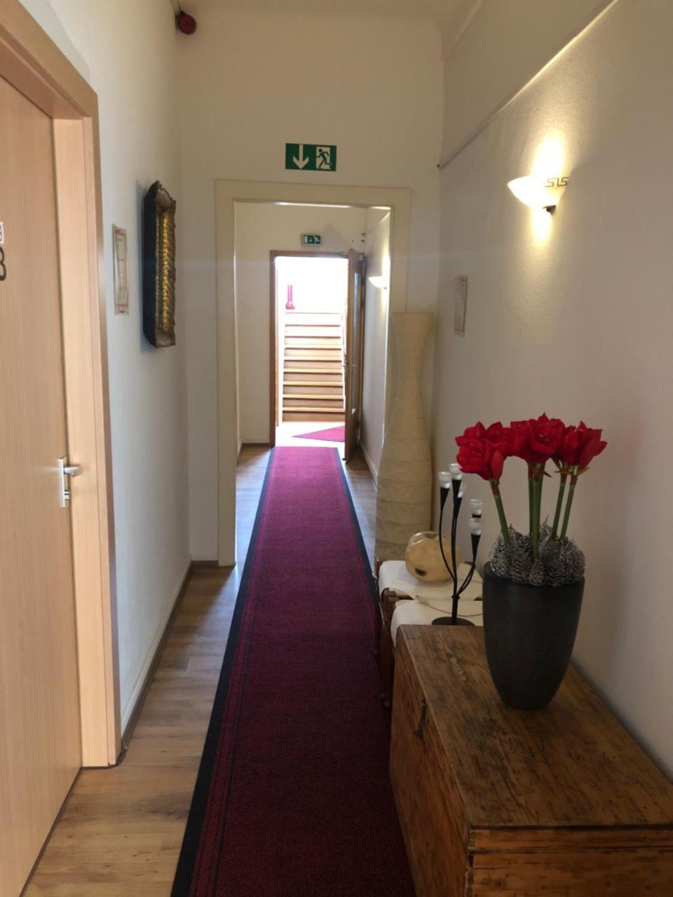 Rheinischer Hof Leverkusen Exterior photo